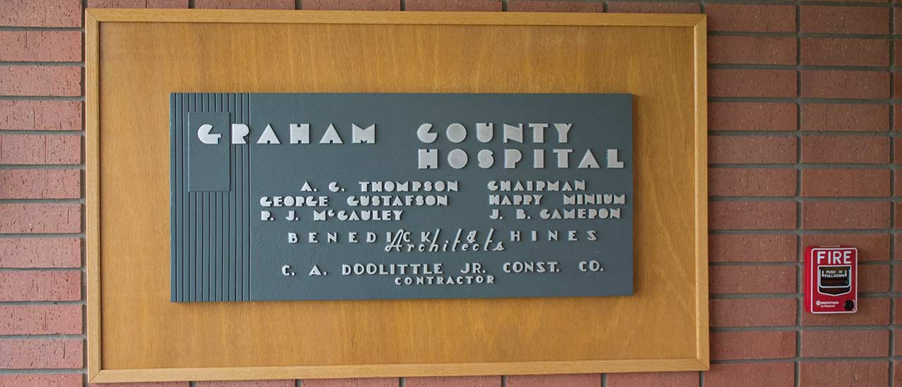 Graham-county-hospital-lobby-plaque