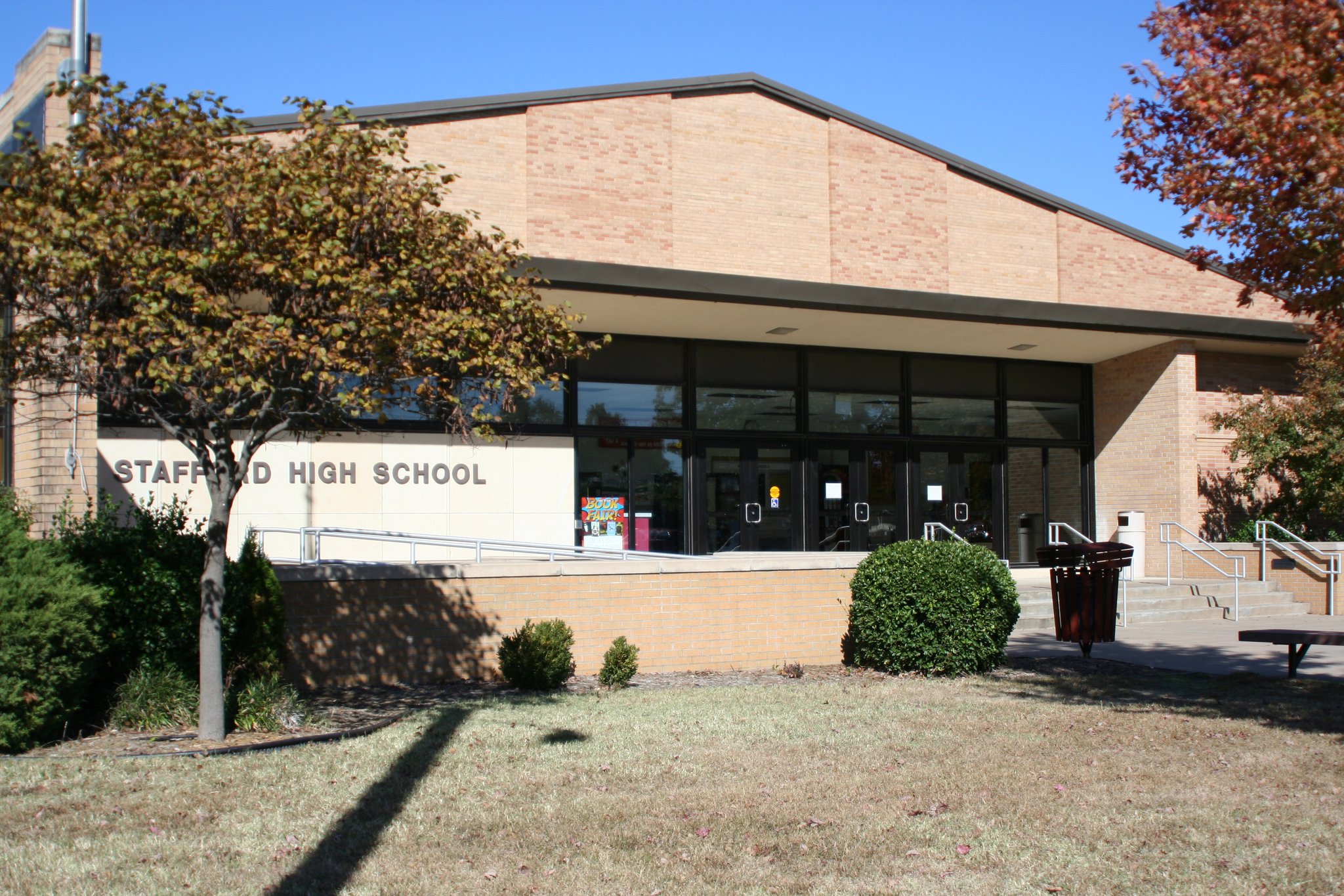 56252 166720393348270 4832790 o