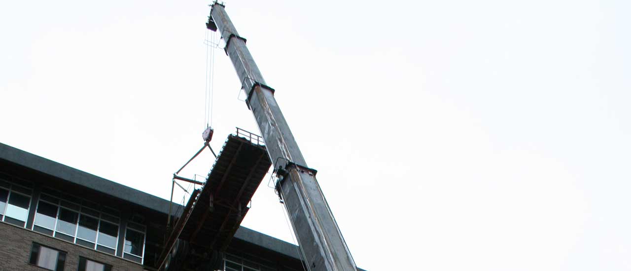 Metro-condos-new-chiller-going-in-banner-2
