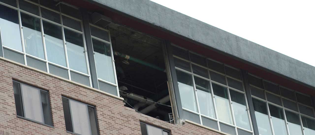 Metro-condos-opening-to-remove-old-and-install-new-chiller-banner-2